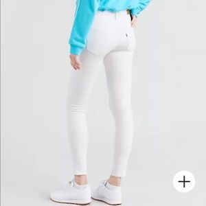 720 Levi High Waisted Jeans size 27